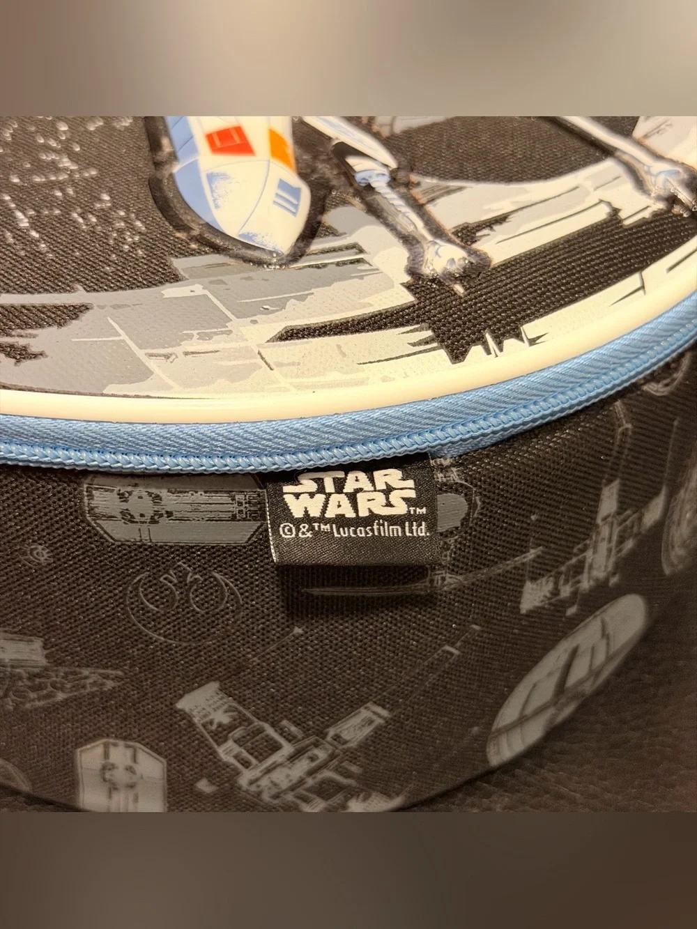 Authentic Disney Store Star Wars X-Wing TIE Fighter Circular Lunch Bag / Cooler